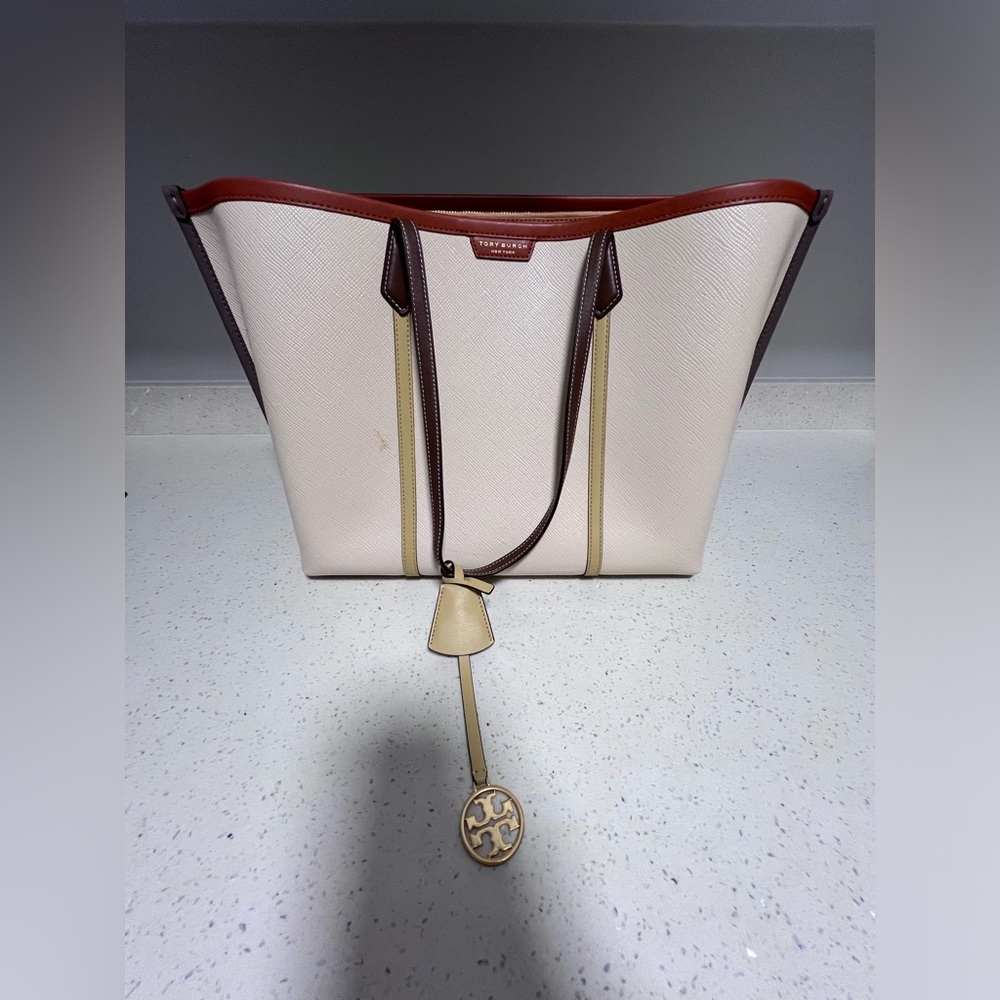 Tory Burch Perry Colorblock Triple Compartimento Hombro Tote Brie